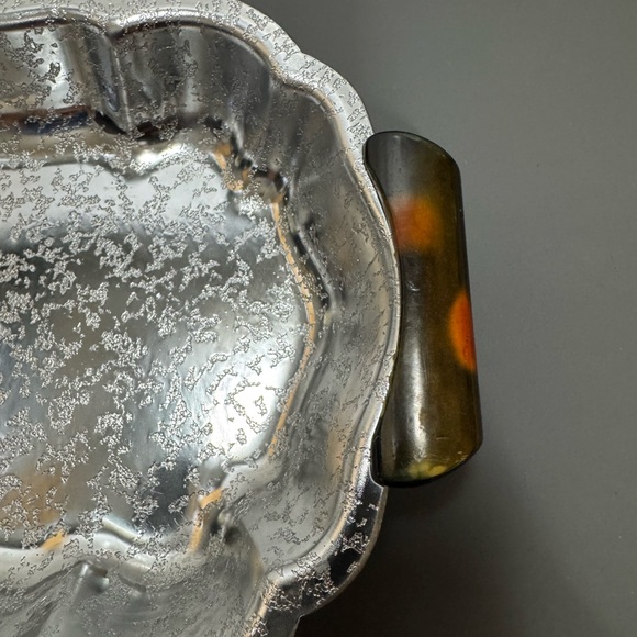 Elegant Silver Bath Tray with Handles - Picture 3 of 3